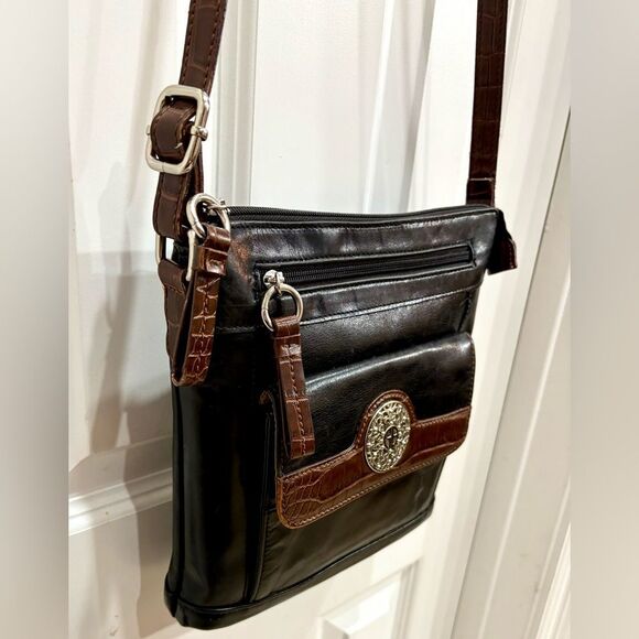 GIANI BERNINI - Florentine Glazed Leather Crossbody/Croco Faux Leather Trim EUC - Picture 3 of 16